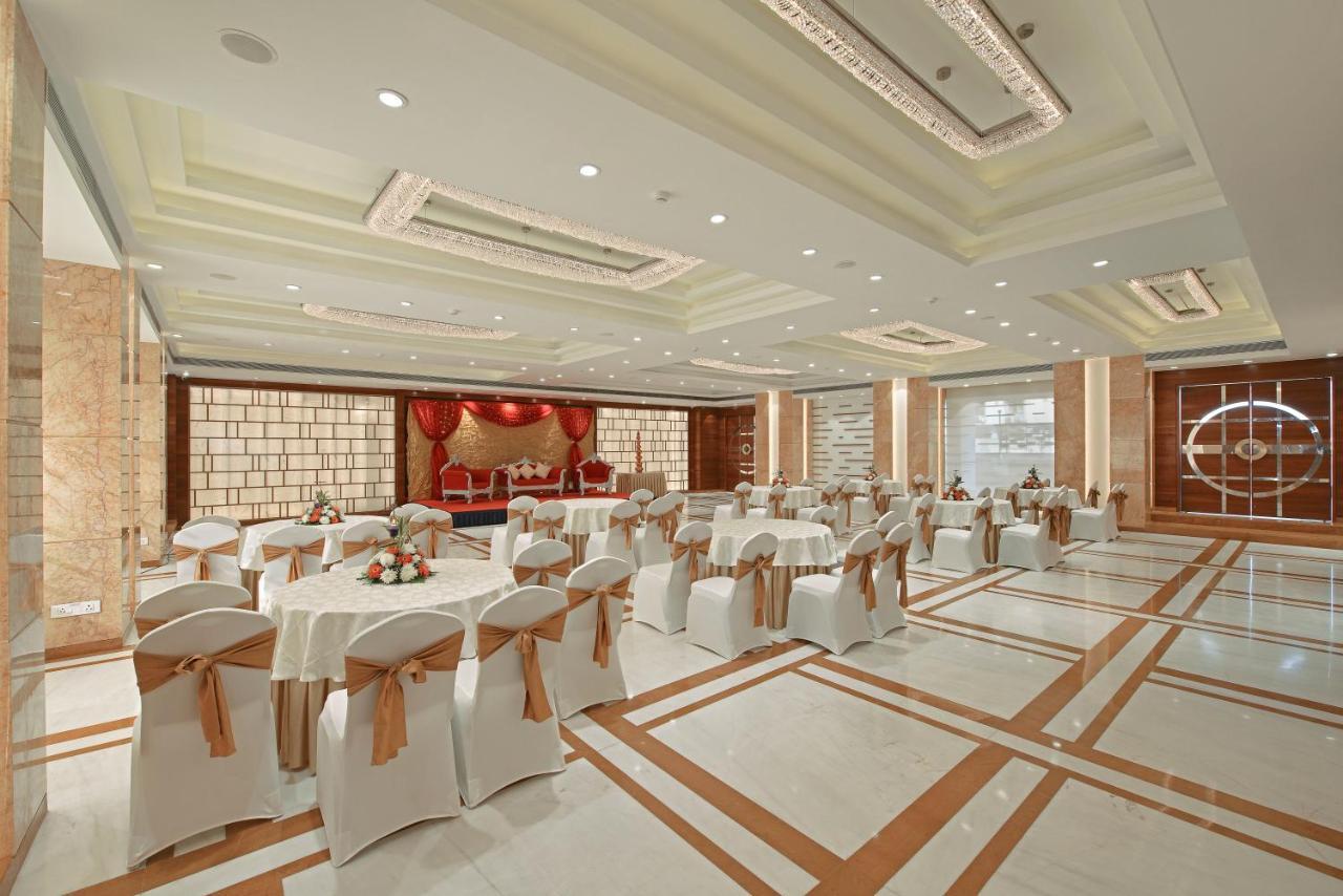 Krishna Palace Hotel Bombay Exterior foto